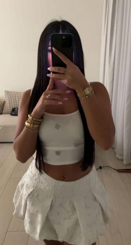 Chica busca chico en Granada: 