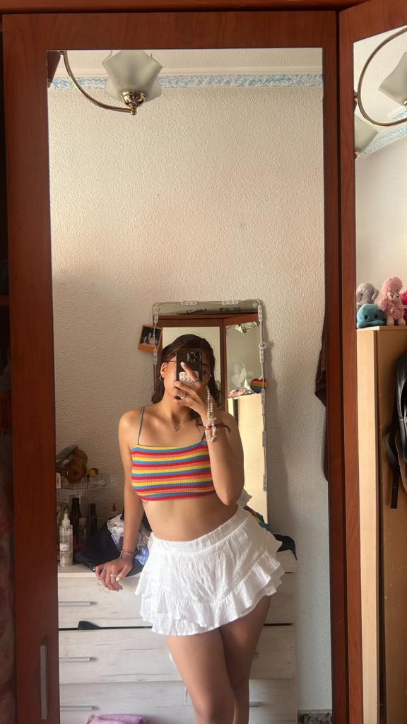 661369890: Chica busca chico en Mallorca