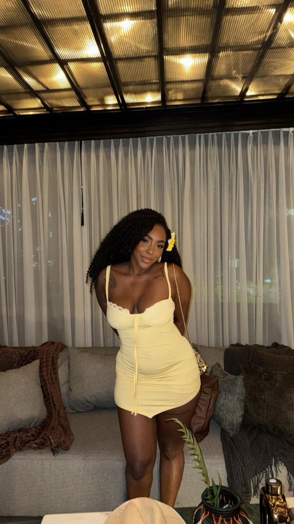 610087830: Chica busca chico en Málaga