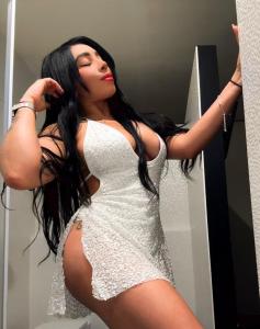 641211698: Chica busca chico en Tarragona