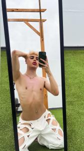 610845295: Chico busca chica en Málaga