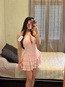 631900738: Chica busca chico en Sevilla