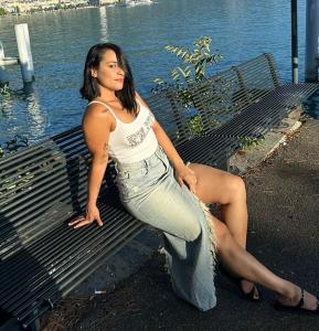 610139175: Chica busca chico en Granada