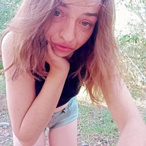 602688332: Chica busca chico en Málaga