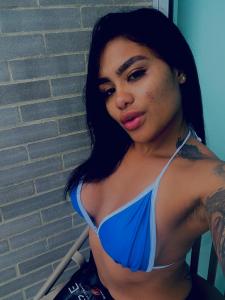 610706862: Chica busca chico en Valencia