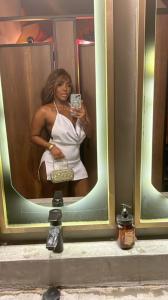 610087830: Chica busca chico en Málaga