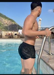 602023435: Chico busca chica en Barcelona