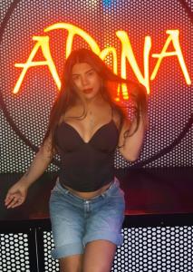 666615307: Chica busca chico en Barcelona