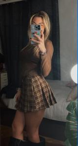 617386610: Chica busca chico en Málaga