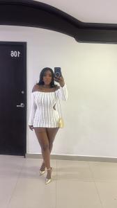 610087830: Chica busca chico en Málaga