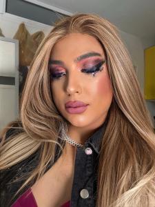 613320576: Transexual en Jaén