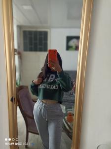 614589028: Chica busca chico en Cádiz