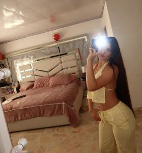 643330283: Chica busca chico en Tenerife