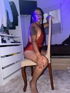 603980368: Chica busca chico en Cáceres