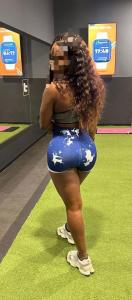 686518035: Chica busca chico en Cádiz