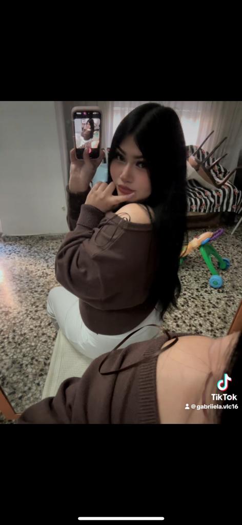 642766262: Chica busca chico en Valencia