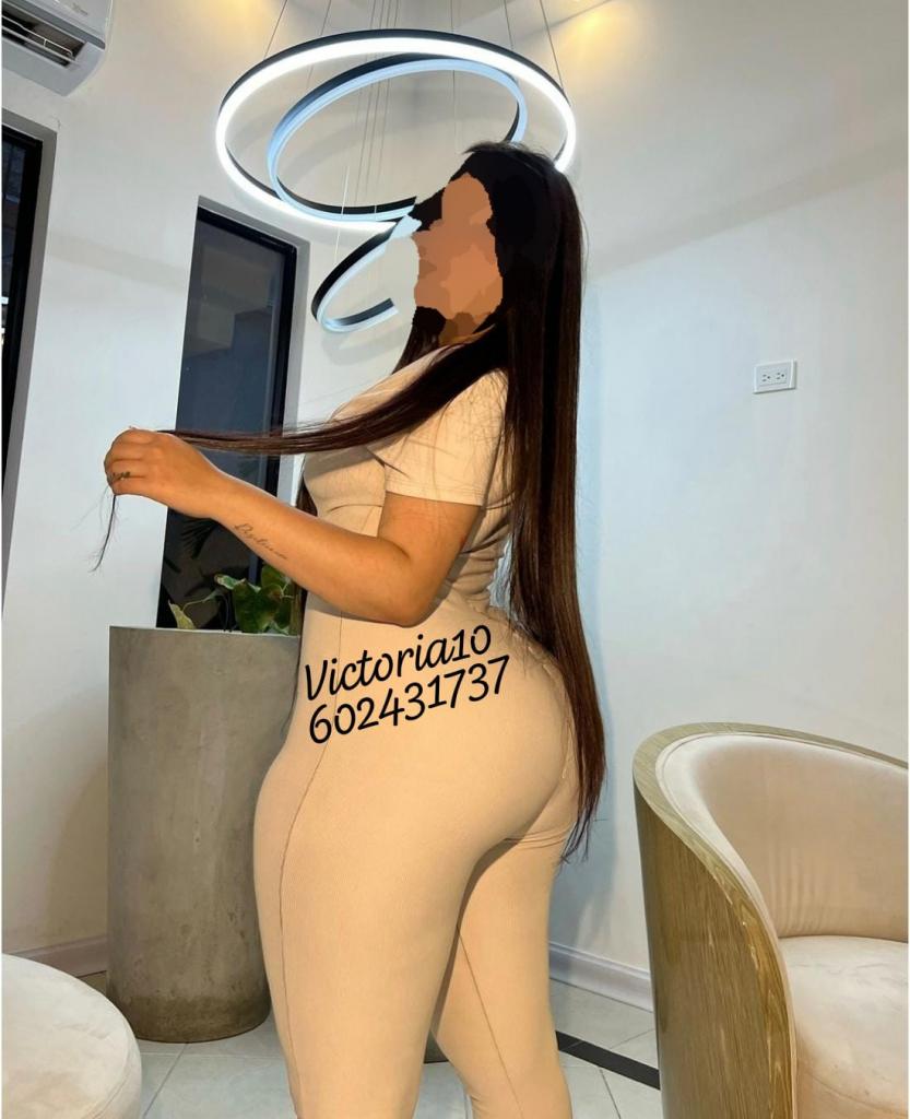 Chica busca chico en Tenerife: 
