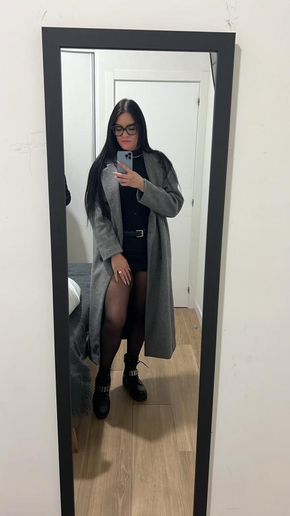 Chica busca chico en Valencia: Chica busca chico