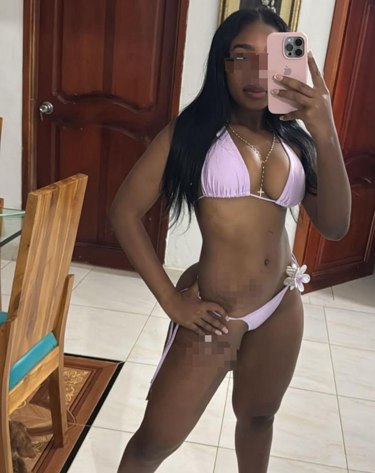 Chica busca chico en Cádiz: 