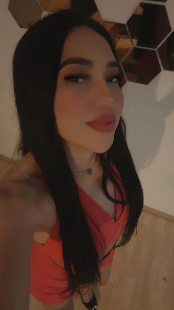 Chica busca chico en Madrid: Chica busca chico