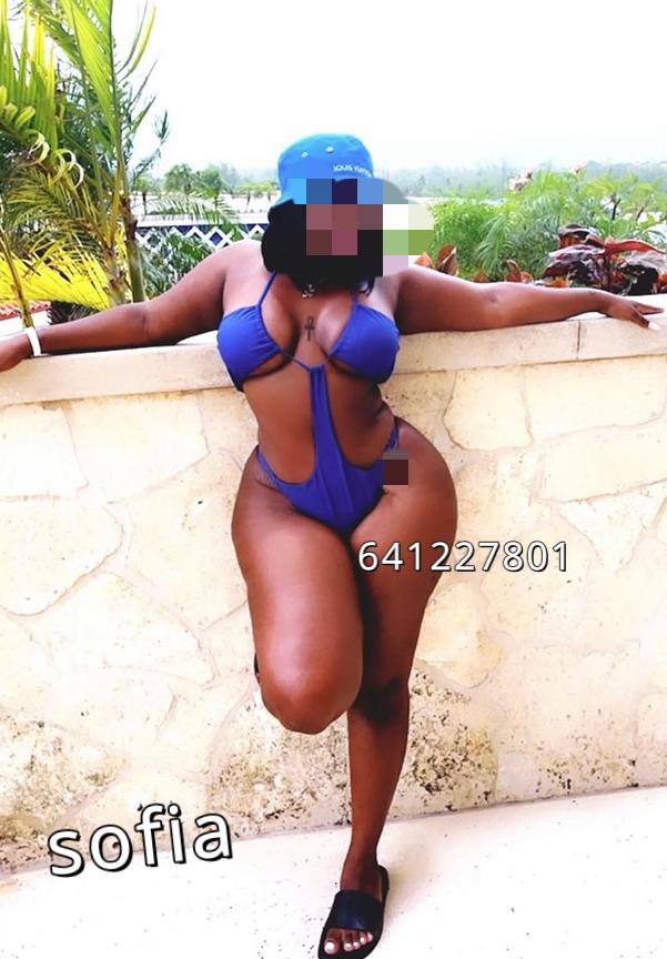 Chica busca chico en La Coruña: 