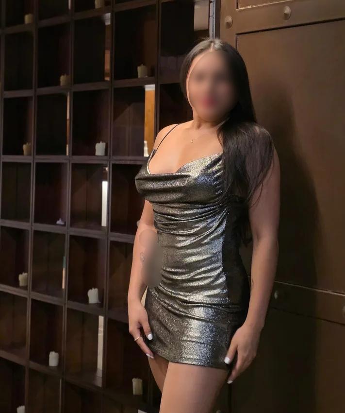 Chica busca chico en Sevilla: 