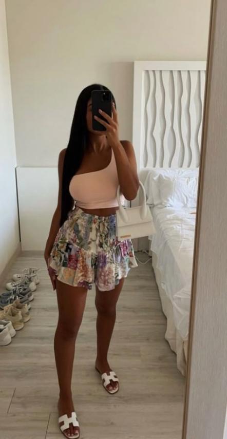 Chica busca chico en Granada: 
