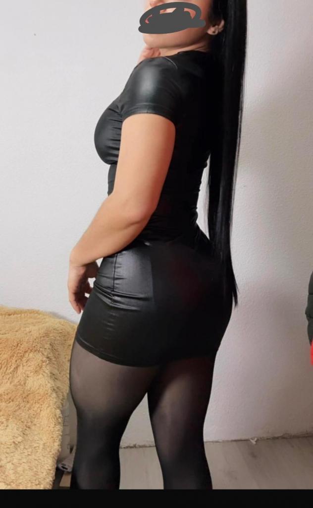 Chica busca chico en Formentera: 