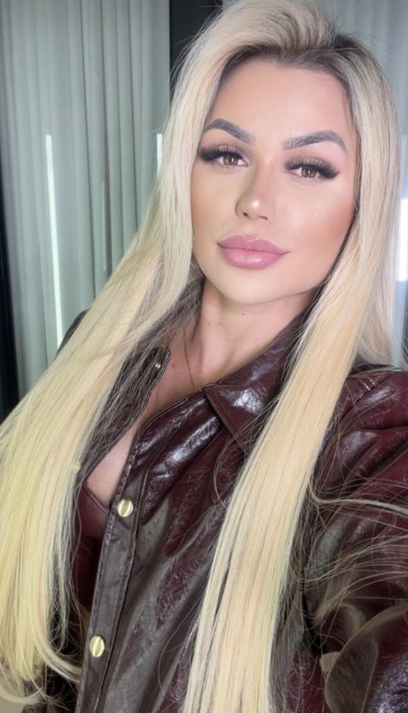 Chica busca chico en Alicante: Chica busca chico