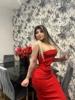 637181641: Chica busca chico en Barcelona
