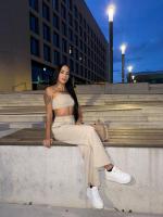 641768982: Chica busca chico en Madrid