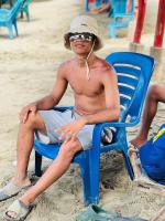 613682116: Chico busca chica en Tenerife
