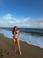 613830783: Chica busca chico en Gerona