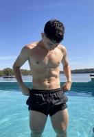 602023435: Chico busca chica en Barcelona