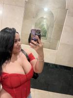 641809711: Chica busca chico en Barcelona