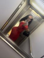 631015240: Chica busca chico en Gerona