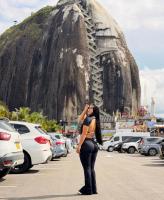 655699529: Chica busca chico en Cádiz