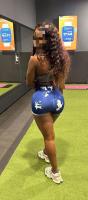 686518035: Chica busca chico en Cádiz