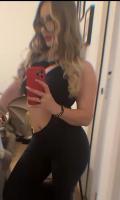 695188467: Chica busca chico en Barcelona