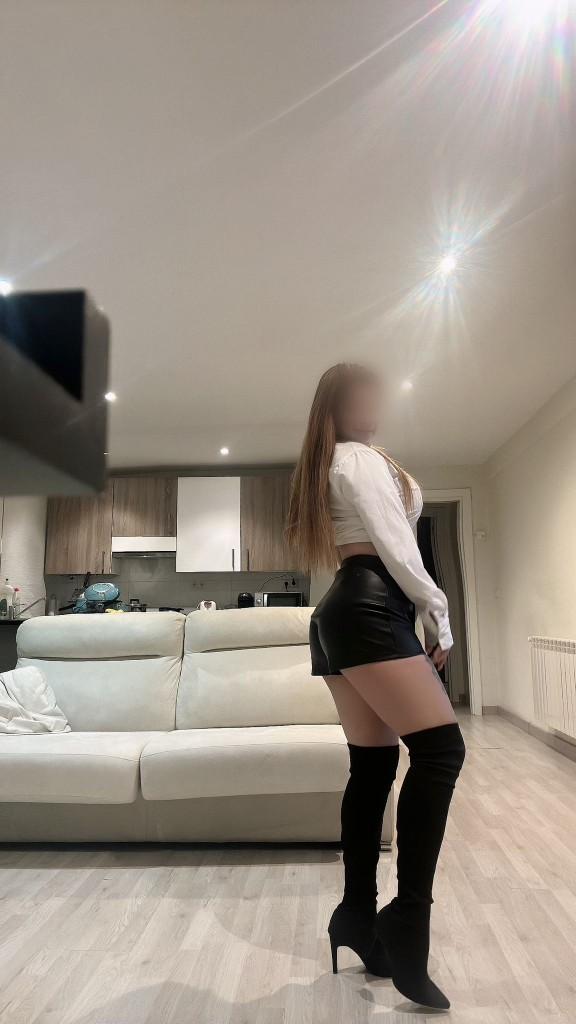 Chica busca chico en Tenerife: 