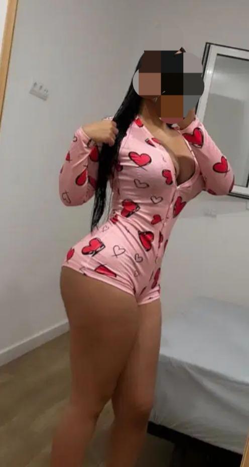 Chica busca chico en Cádiz: 