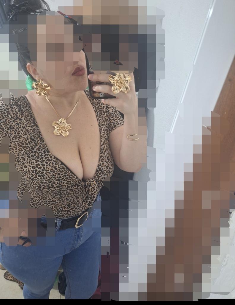 Chica busca chico en Sevilla: 