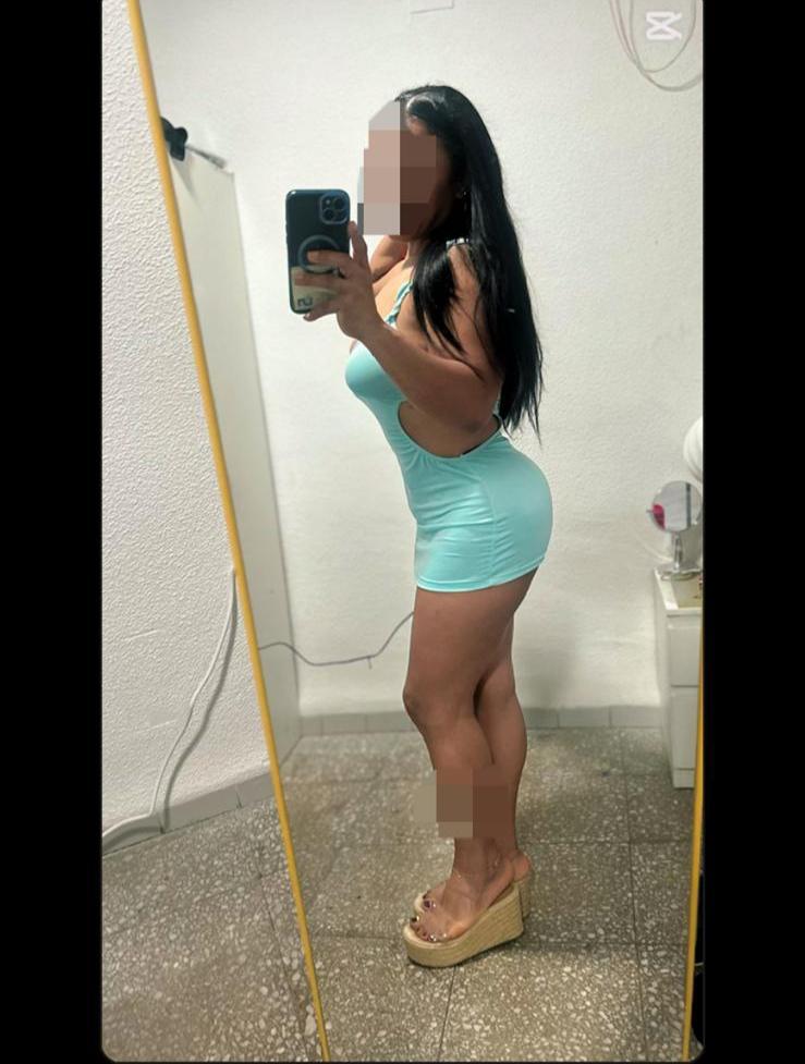 612419685: Chica busca chico en La Coruña