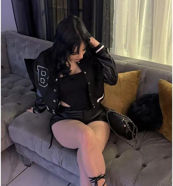 Chica busca chico en Zaragoza: Chica busca chico