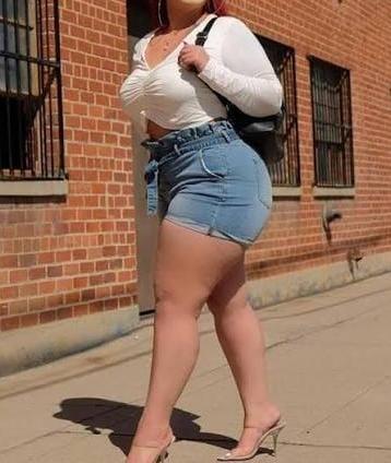 Chica busca chico en Granada: 