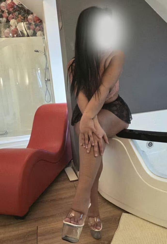Chica busca chico en Almería: 