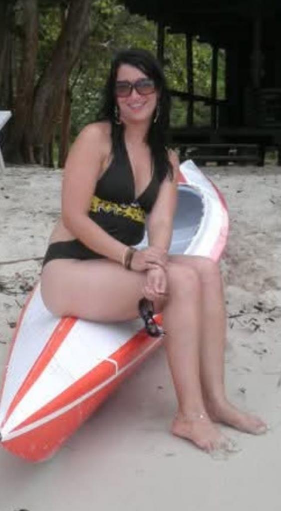 613354838: Chica busca chico en Sevilla