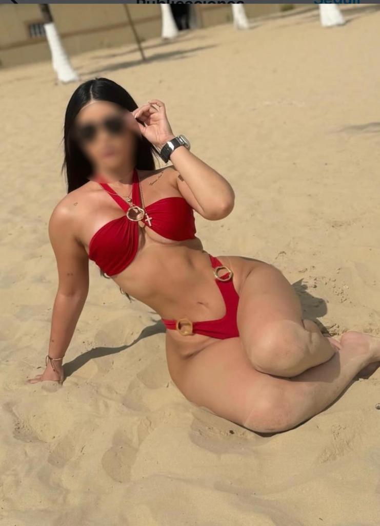 Chica busca chico en Málaga: Chica busca chico