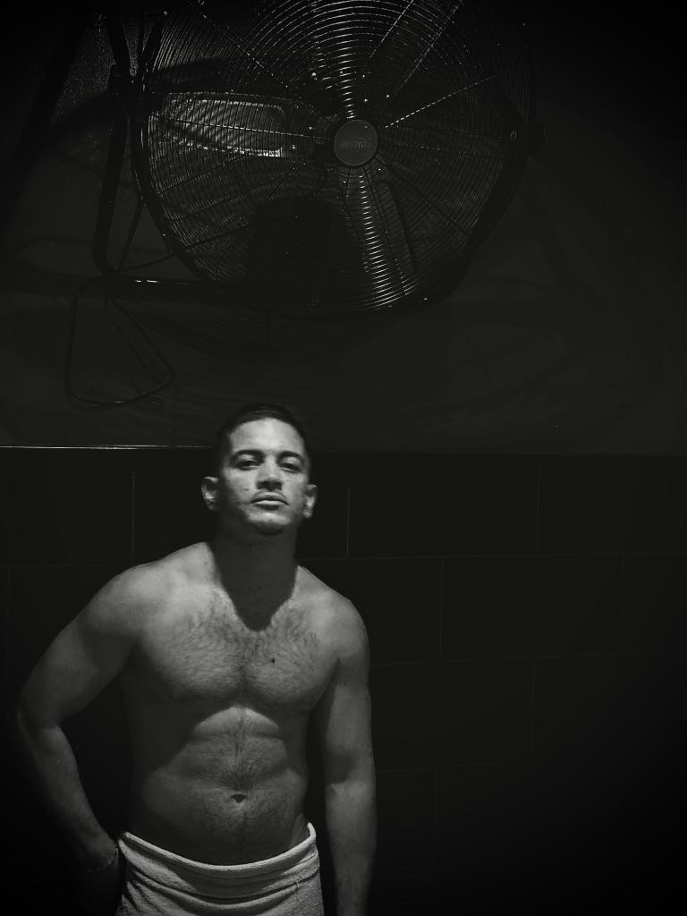 Chico busca chica en Barcelona: Chico busca chica