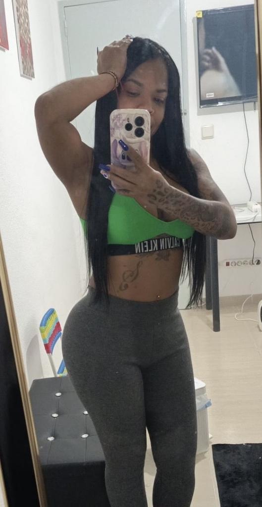 625848096: Chica busca chico en Granada